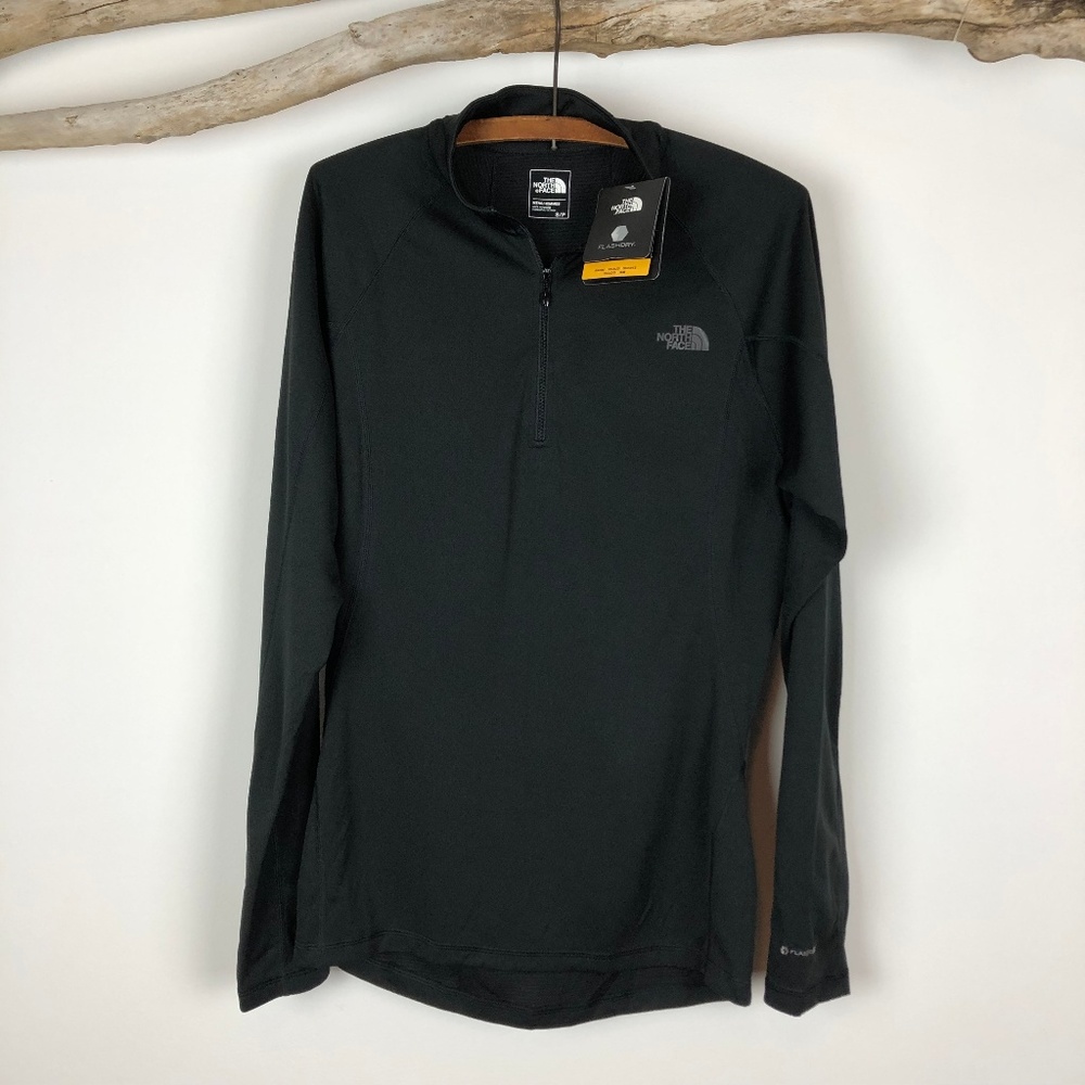 NWT North Face Flash Dry Shirt. Small.